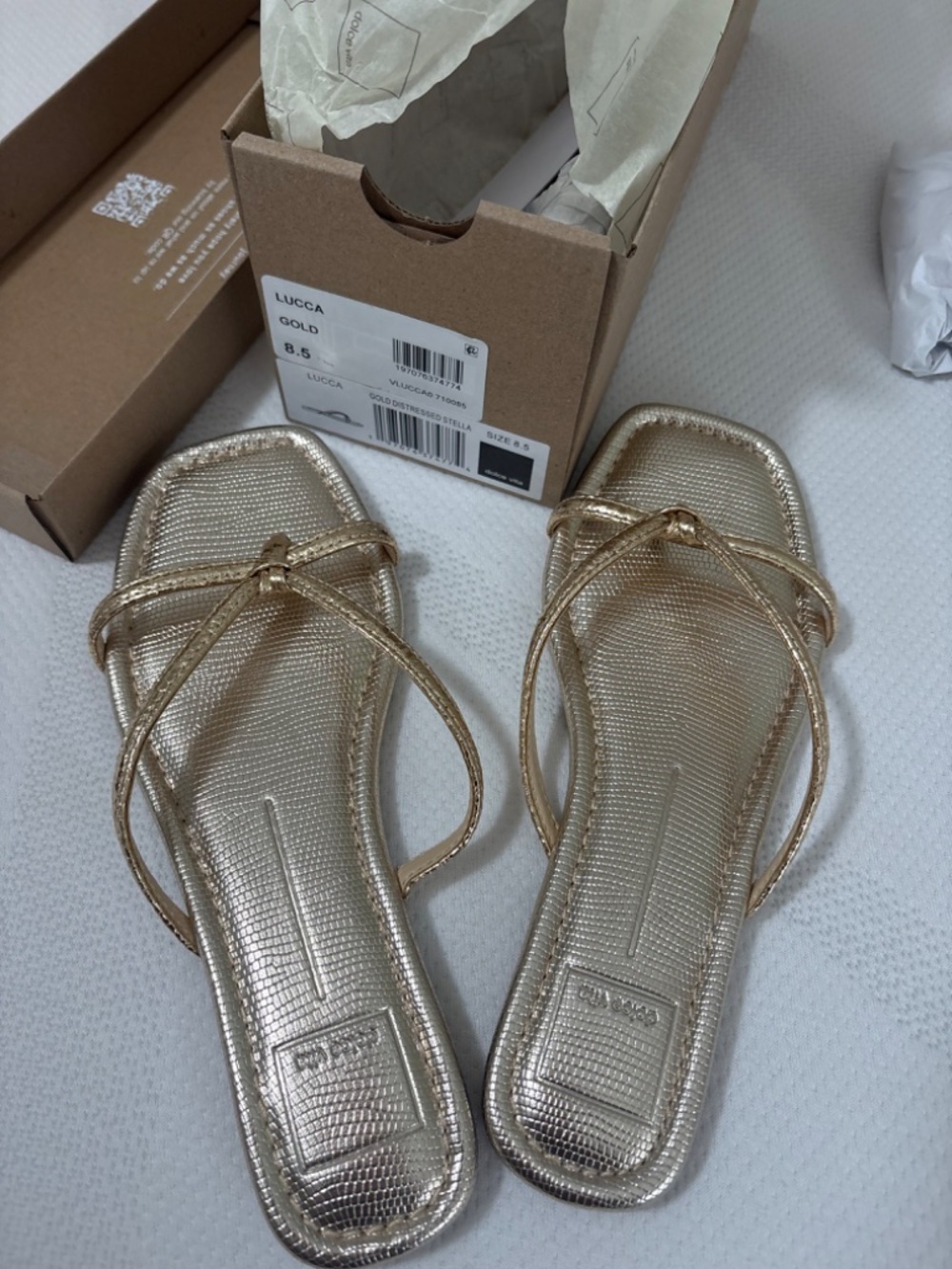 NWT Dolce Vita Lucca Sandals Gold Distressed Stella Size 8.5